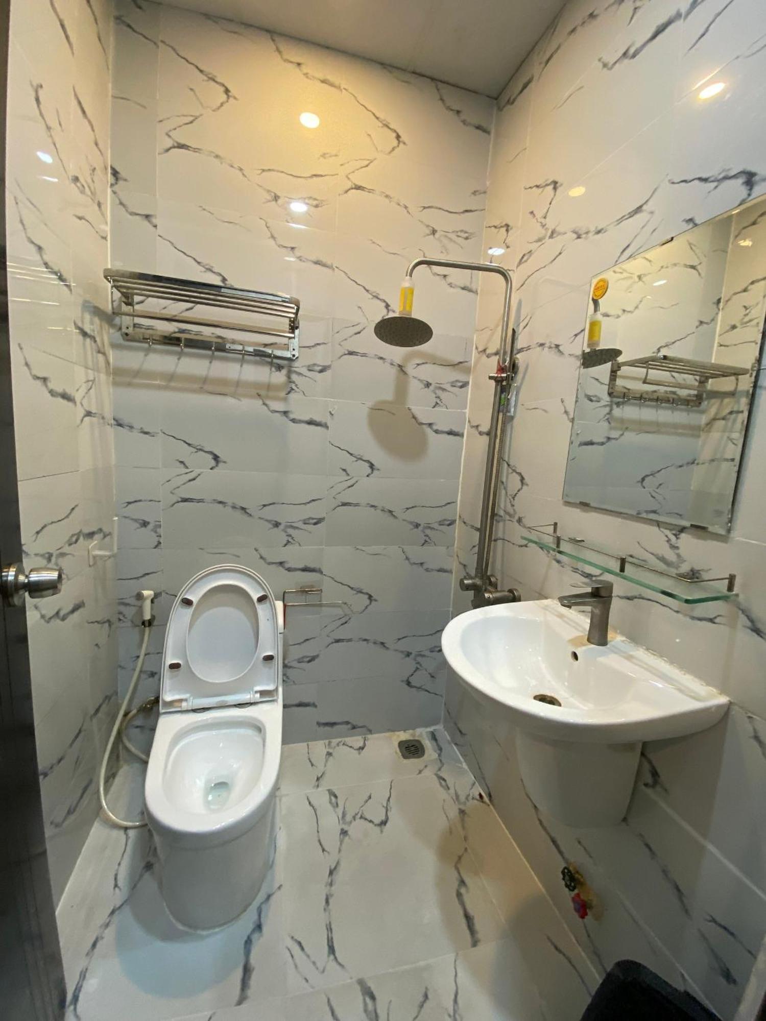 Hotel Dalat Bagian luar foto