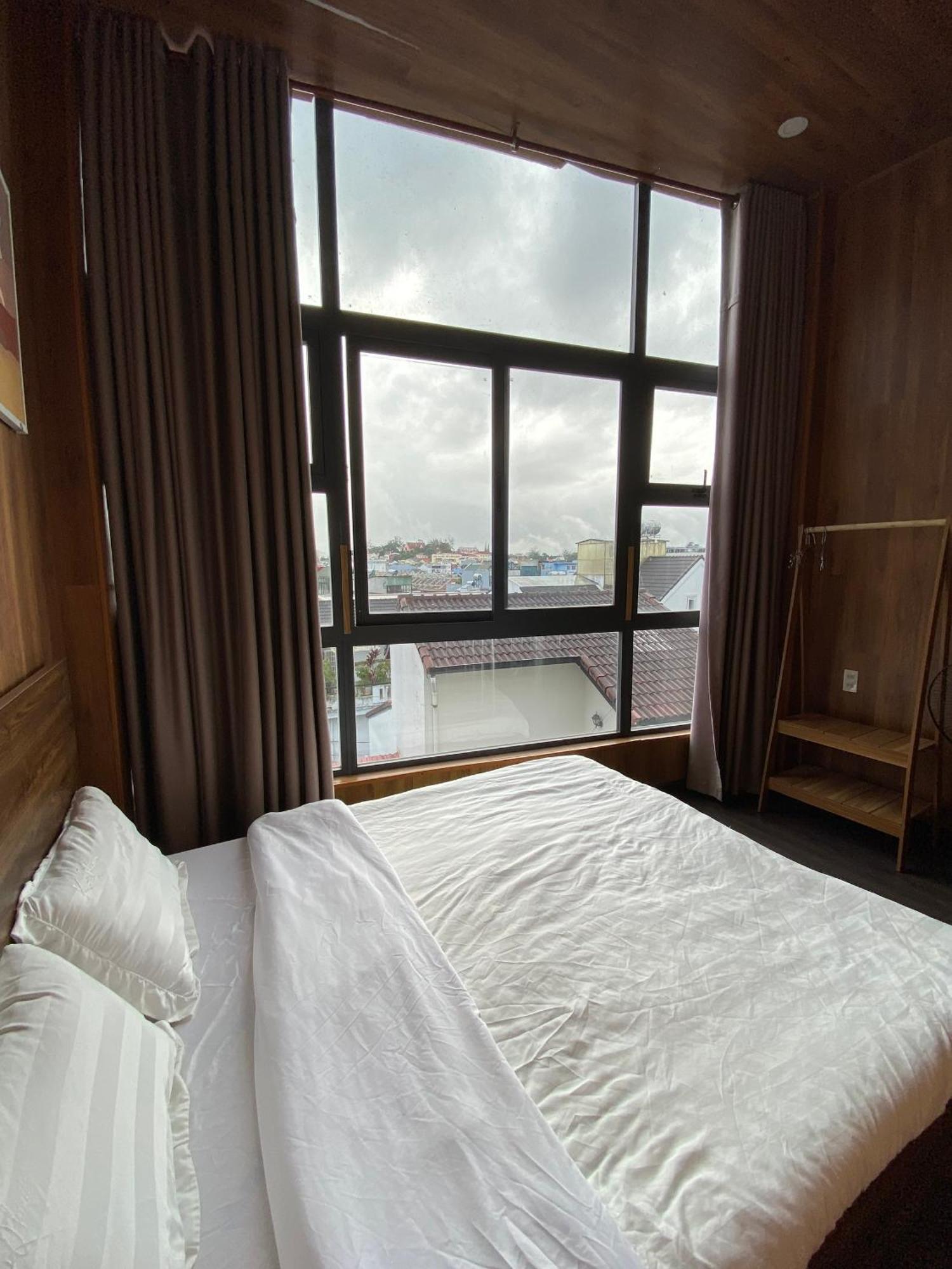 Hotel Dalat Bagian luar foto