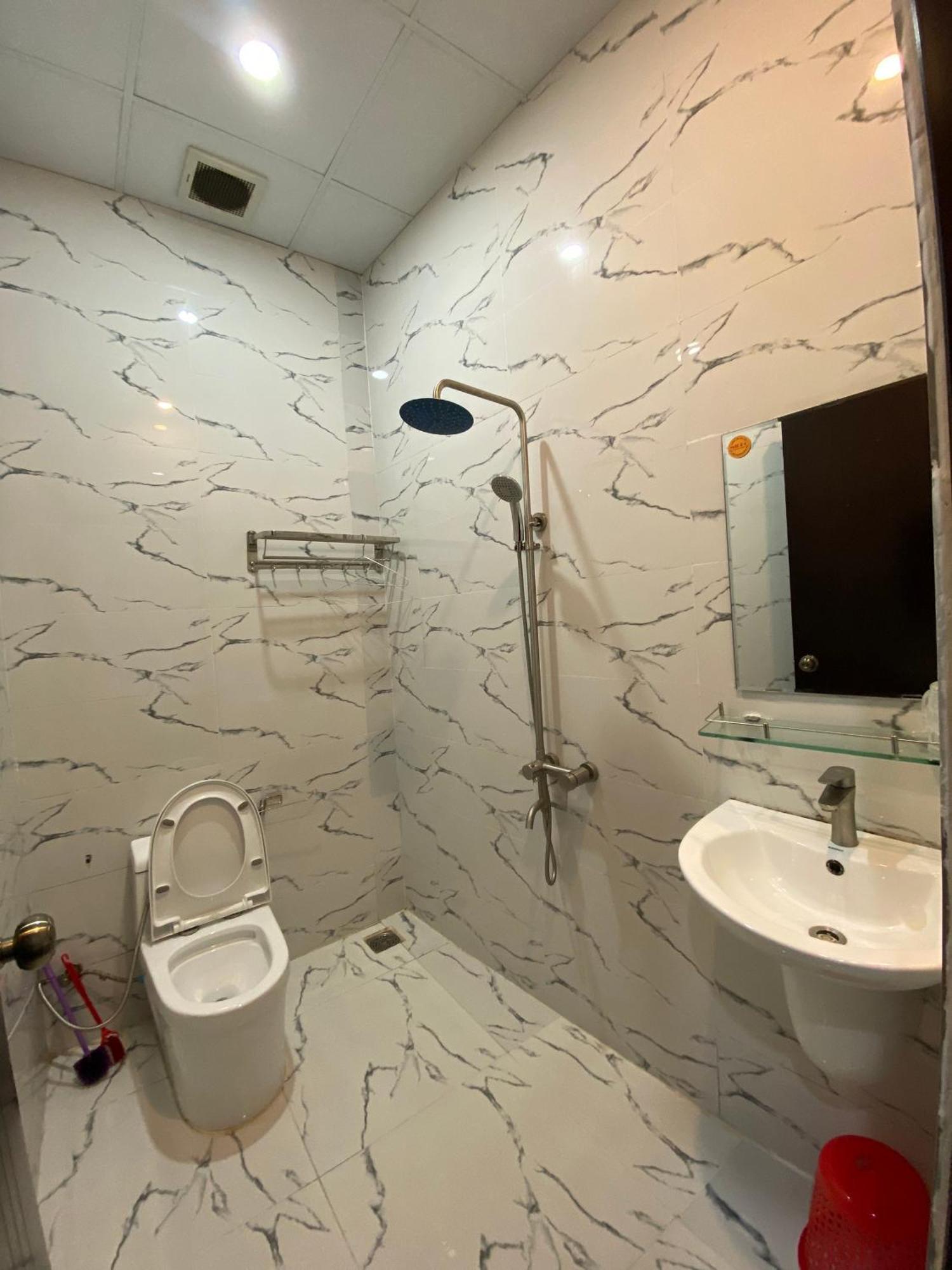 Hotel Dalat Bagian luar foto